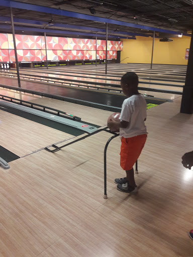 Bowling Alley «Stars and Strikes», reviews and photos, 8767 Roswell Rd, Sandy Springs, GA 30350, USA
