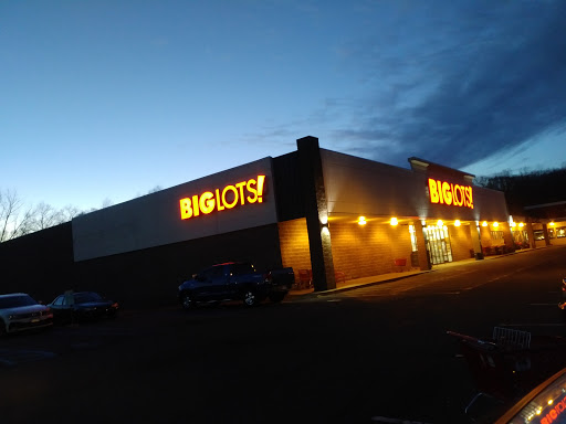Discount Store «Big Lots», reviews and photos, 56 Turnpike Square, Milford, CT 06460, USA