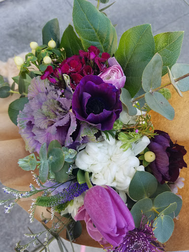 Florist «Wisteria Rockridge», reviews and photos, 6307 College Ave, Oakland, CA 94618, USA