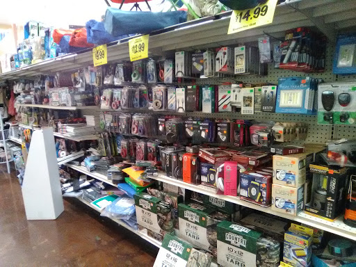 Grocery Store «Grocery Outlet Bargain Market», reviews and photos, 2060 River Rd, Eugene, OR 97404, USA