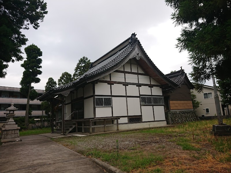 本泉神社