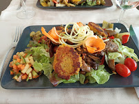 Plats et boissons du Restaurant servant du couscous Le Cercle à Auxerre - n°2