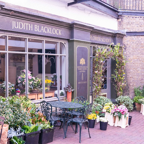Judith Blacklock Flower School - London