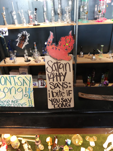 Tobacco Shop «Whatever Shop», reviews and photos, 2027 Madison Ave, Memphis, TN 38104, USA