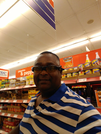 Grocery Store «Save-A-Lot», reviews and photos, 1926 E Silver Springs Blvd, Ocala, FL 34470, USA