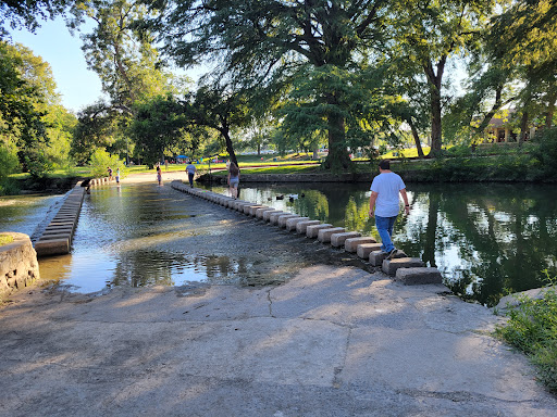 Brackenridge Park