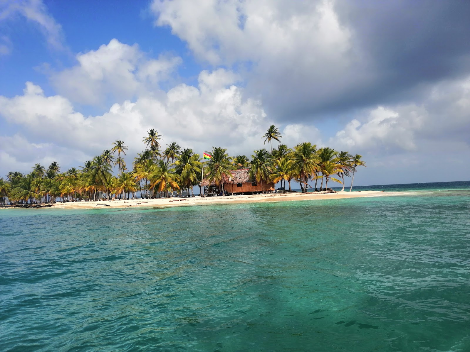 Fotografija Plaža na otoku Bidirdub z visok stopnjo čistoče