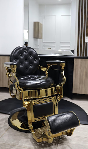 Hair Salon «Hair Essentials Salon Studios», reviews and photos, 4695 Washtenaw Ave, Ann Arbor, MI 48108, USA