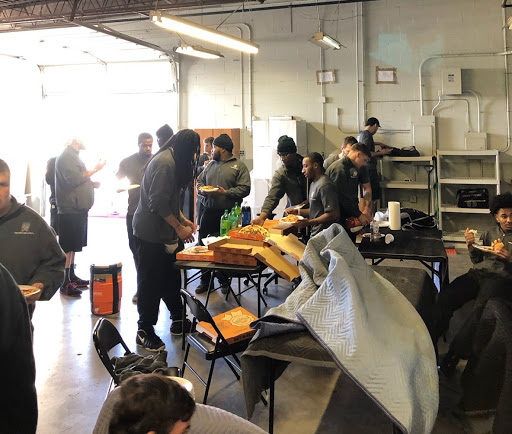 Moving and Storage Service «Two Men and a Truck», reviews and photos, 5328 Bardstown Rd, Louisville, KY 40291, USA