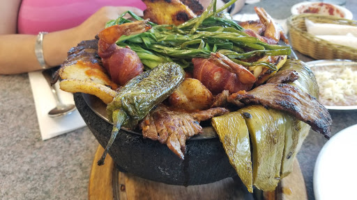 Restaurant «Mariscolandia», reviews and photos, 115 N McKinley St Ste 101, Corona, CA 92879, USA