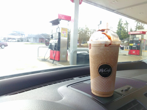 Shopping Mall «Highlands Square Shopping Center», reviews and photos, 250 Highlands Square Dr, Hendersonville, NC 28792, USA