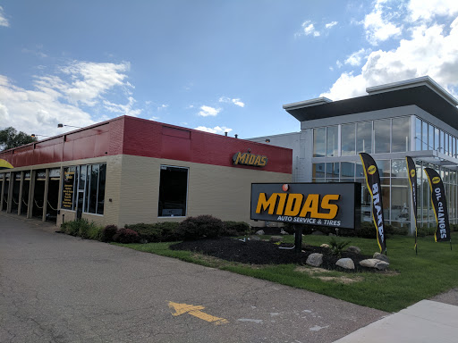 Car Repair and Maintenance «Midas», reviews and photos, 5725 W Maple Rd, West Bloomfield Township, MI 48322, USA