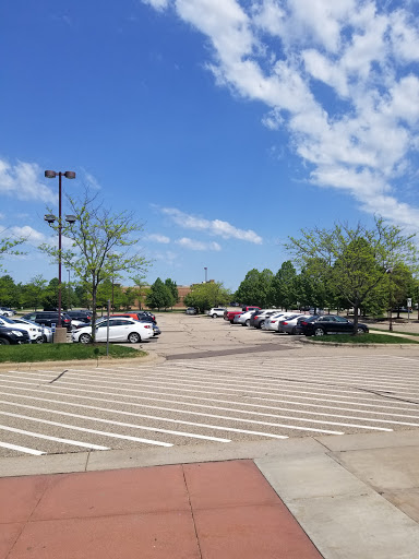 Shopping Mall «Oakdale Village Shopping Center», reviews and photos, 8301 3rd St N, St Paul, MN 55128, USA