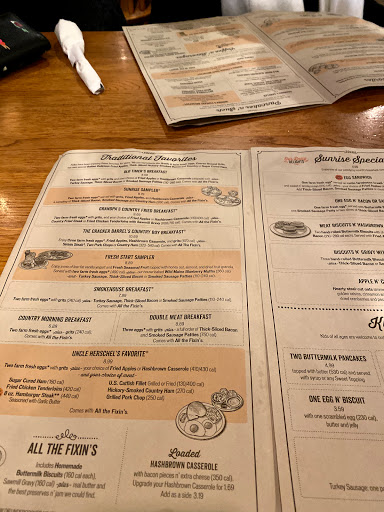 American Restaurant «Cracker Barrel Old Country Store», reviews and photos, 5580 Windward Pkwy, Alpharetta, GA 30004, USA