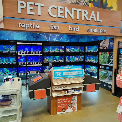 Pet Supply Store «PetSmart», reviews and photos, 700 Gallery Blvd b, Scarborough, ME 04074, USA