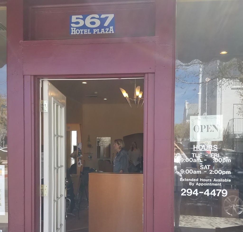 Blis Salon & Spa 89005