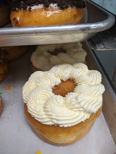 Donut Shop «Flip Flops Donut Shop», reviews and photos, 129 Bogue Inlet Dr, Emerald Isle, NC 28594, USA