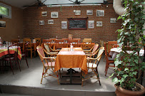 Atmosphère du Restaurant italien Casa Corléone à Courbevoie - n°12