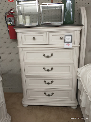 Furniture Store «Value City Furniture», reviews and photos, 3801 William Penn Hwy, Monroeville, PA 15146, USA