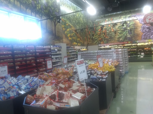 Supermarket «Cash Saver Grocery», reviews and photos, 3044 Wilson Ave, Louisville, KY 40211, USA