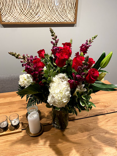 Florist «LaBelle Orange Blossom Florist», reviews and photos, 1732 N Tustin St, Orange, CA 92865, USA