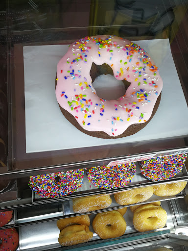 M.C.Donuts y algo más!