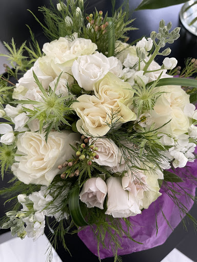 Florist «Bedazzled Flower Shop», reviews and photos, 6549 GA-54, Sharpsburg, GA 30277, USA