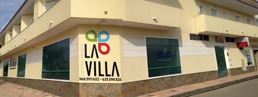 Centro Medico La Villa en Fuente Álamo de Murcia, Murcia