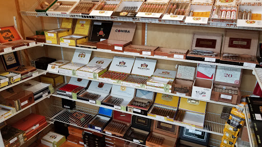 Liquor Store «Lake View Liquor», reviews and photos, 7826 Garland Rd, Dallas, TX 75218, USA