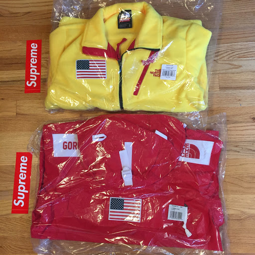 Thrift Store «Lucky Dog Clothing», reviews and photos, 8201 Greenwood Ave N, Seattle, WA 98103, USA