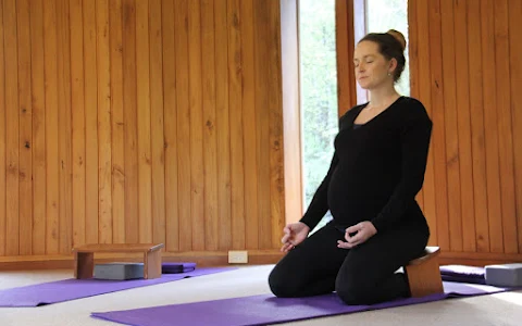 Mahina Mahai Pregnancy Yoga, Childbirth Preparation & Beyond image