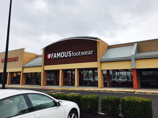 Famous Footwear, 3501 NJ-42, Turnersville, NJ 08012, USA, 