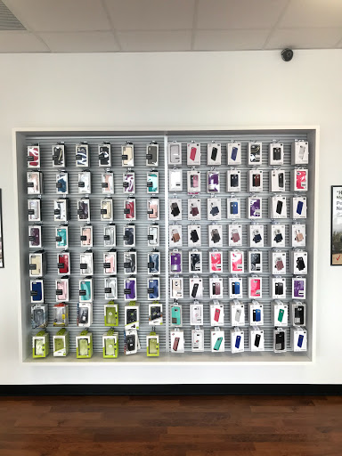 Cell Phone Store «Verizon Authorized Retailer, TCC», reviews and photos, 1577 W Harrisburg Pike b, Middletown, PA 17057, USA