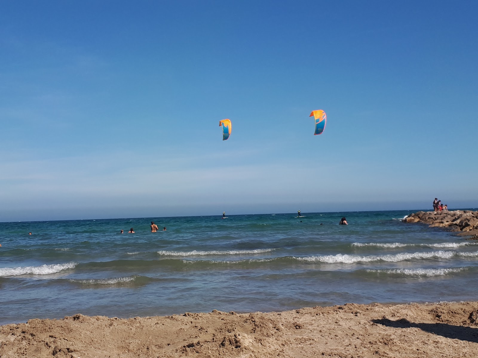 Foto af Plage des Aresquiers faciliteter område