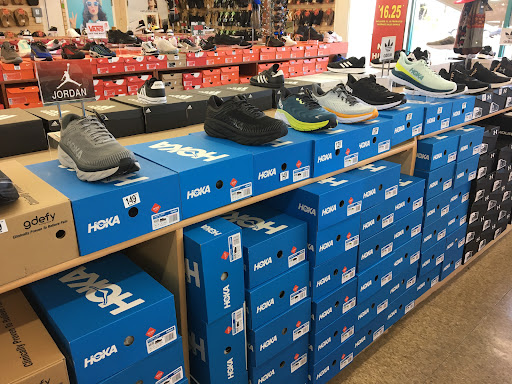 Shoe Store «Shoe City - Garden Grove», reviews and photos, 11971 Brookhurst St, Garden Grove, CA 92840, USA