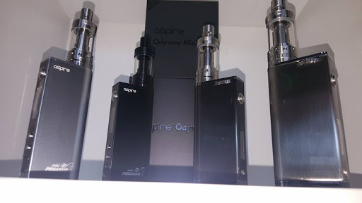 Tobacco Shop «Zig Zag Smoke Shop», reviews and photos, 6732 Hwy 6 # A, Houston, TX 77083, USA