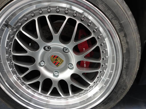 Auto Body Shop «Maaco Collision Repair & Auto Painting», reviews and photos, 8184 Beechcraft Ave, Gaithersburg, MD 20879, USA