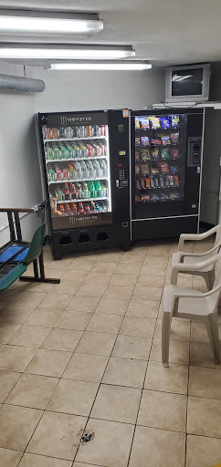 Dry Cleaner «Express Laundry & Dry Cleaners», reviews and photos, 33 Humphrey St, New Haven, CT 06513, USA