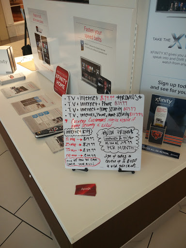 Internet Service Provider «Xfinity By Comcast Orland Park», reviews and photos, 288 Orland Square Dr, Orland Park, IL 60462, USA