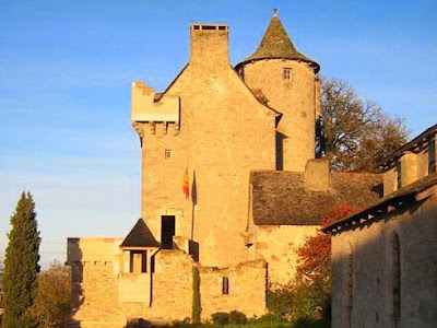 Château de Lunac à Lunac