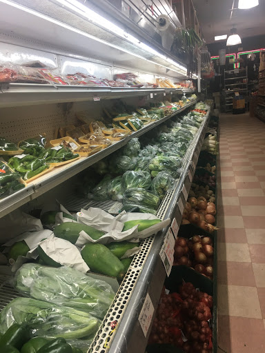 Asian Grocery Store «Asian Supermarket Golden Village New York Connecticut», reviews and photos, 365 Central Park Ave, Scarsdale, NY 10583, USA