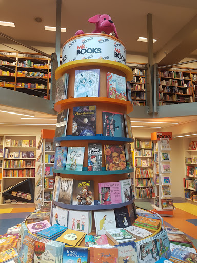 Librería Mr.Books Mall El Jardín