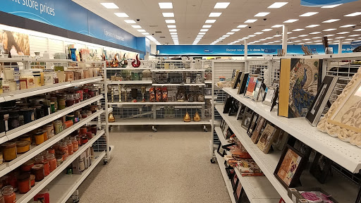 Clothing Store «Ross Dress for Less», reviews and photos, 2350 Lincoln Hwy E, Lancaster, PA 17602, USA