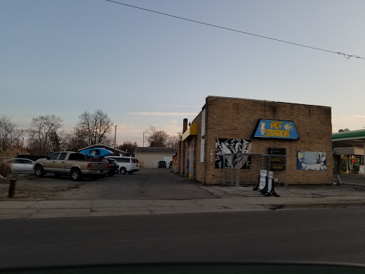 Pet Supply Store «Pet Station Jackson», reviews and photos, 1617 E Michigan Ave, Jackson, MI 49202, USA