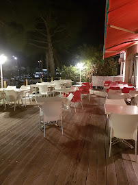 Atmosphère du Restaurant italien La Trattoria à Saint-Cyr-sur-Mer - n°6