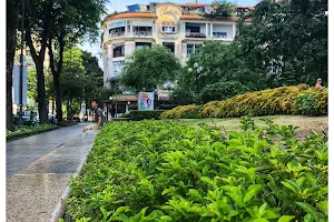 Lela Hostel Saigon image