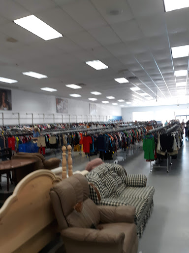 Thrift Store «Goodwill», reviews and photos