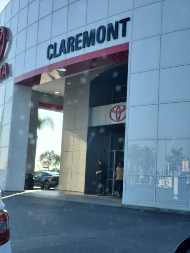 Toyota Dealer «Claremont Toyota», reviews and photos, 601 Auto Center Dr, Claremont, CA 91711, USA