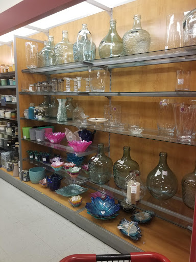 Department Store «T.J. Maxx», reviews and photos, 444 State Rd, North Dartmouth, MA 02747, USA