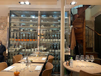 Atmosphère du Restaurant français Le Villaret à Paris - n°11